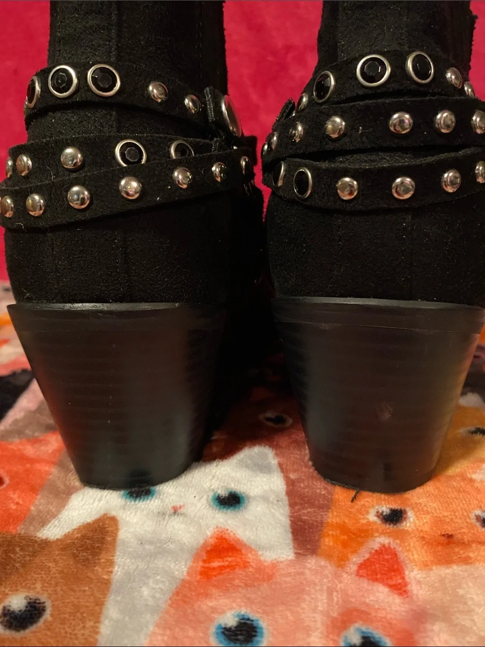 Black studded stirrup detail pointed toe stacked heel look booties size 8